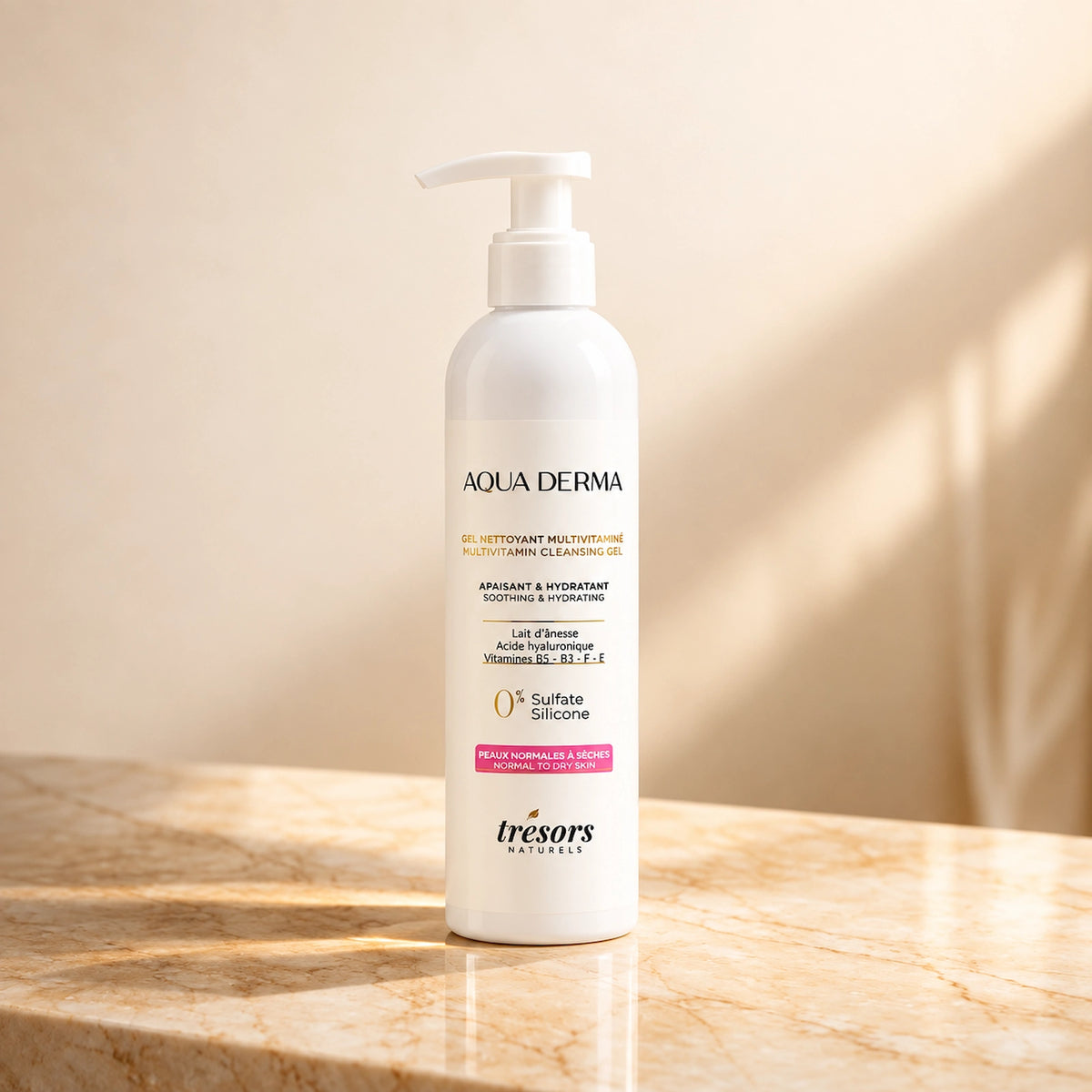 flacon de soin capillaire aqua de soin apaisant 250ml trésors naturels shooting 